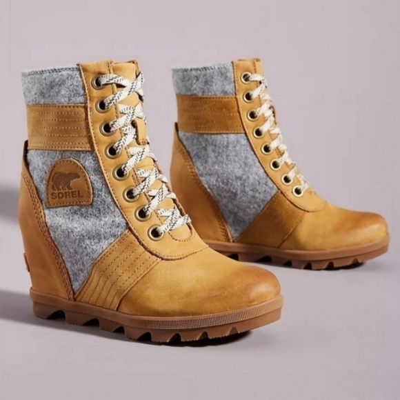 Sorel Women's Joan Of Arctic Wedge III Lexie Bootie - Picture 1 of 9